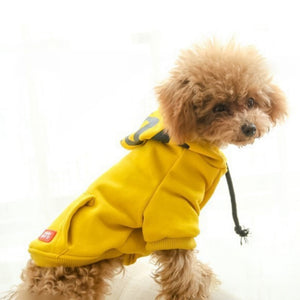 Small fresh, fashionable and casual. Cotton hoodies and they are dressed in good looks so that the pet dogs are more beautiful.