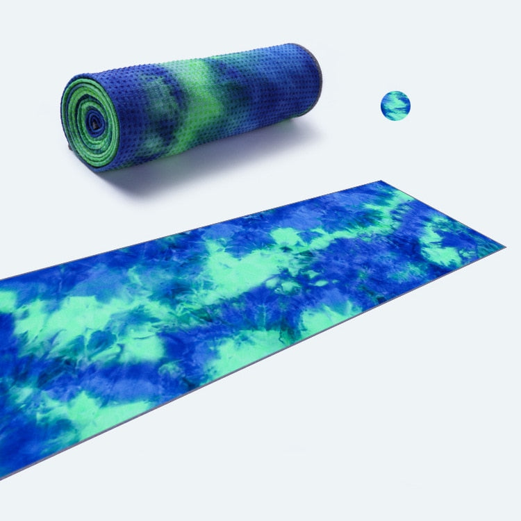 Lovely yoga mat. Available in vibrant colours. Not only a yoga mat. Can also be used as a towel.