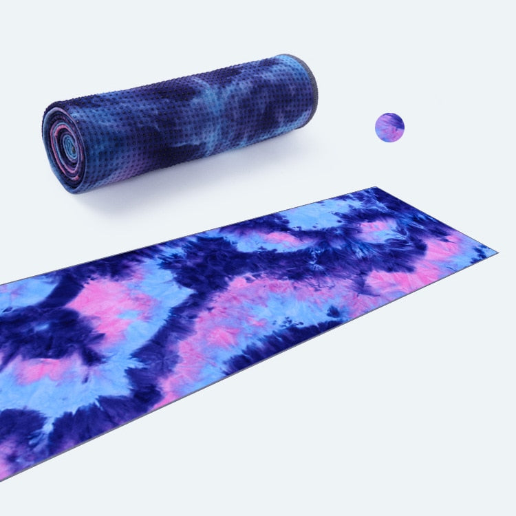 Lovely yoga mat. Available in vibrant colours. Not only a yoga mat. Can also be used as a towel.