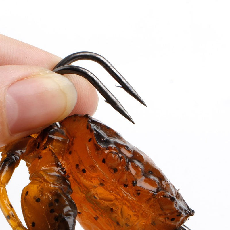 ATTRACT AND CATCH FISH EASILY! DON'T WORRY ABOUT WAITING HOURS FOR CATCHING A FISH. USE THIS 3D SOFT CRAB BAIT WITH HOOK!